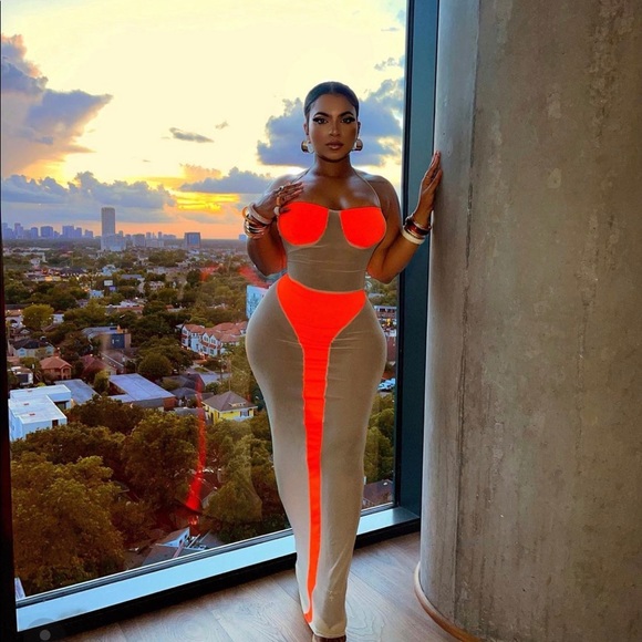 Highlight midi orange dress (worn once) - Picture 3 of 6